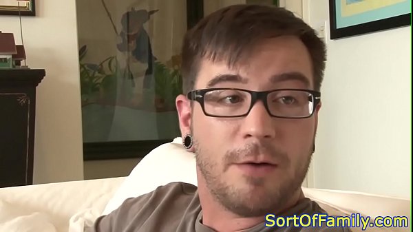 Adolescente anale per la prima volta inveito implorando exbf