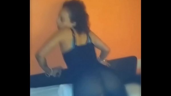 Teddy Bizzy Banging trifft Brooklynn Starr