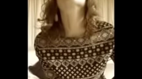 观看美丽的英国摩洛伊斯兰解放阵线在史诗般的失败吸烟猫：要求