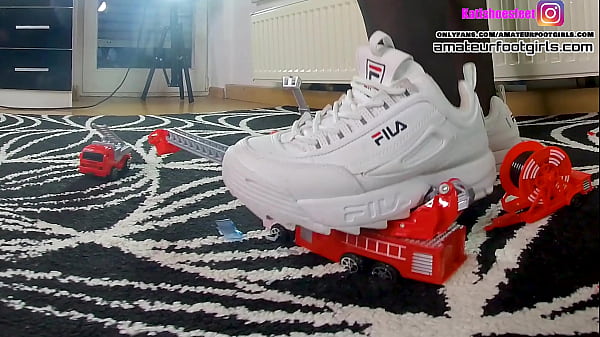 Kati toy car crush, trample, giantess, crushing, stomping, sneaker, High Heels, Ballerinas, trampling