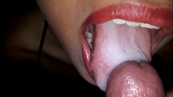 Mamada de verga super rica con succion y se corre en mi garganta mucha leche 4k