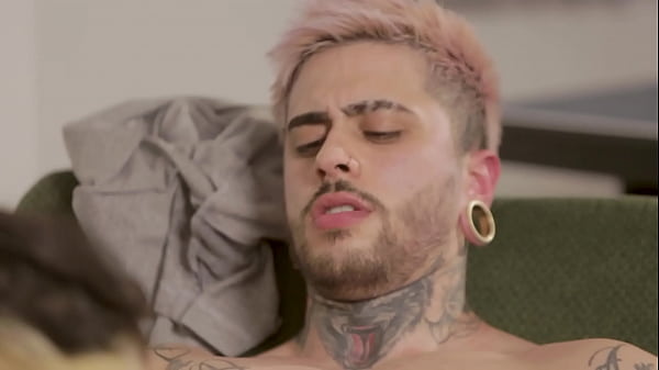 Chơi bóng bàn với hot girl mông to. Lồn ướt, cô gái hứng tình, học sinh nghịch ngợm - Pucca Devil - Matheus Castro