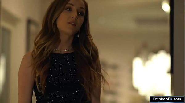 A black guy makes petite blonde squirt