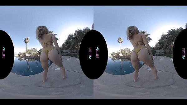 Teen big_ass shows off Video