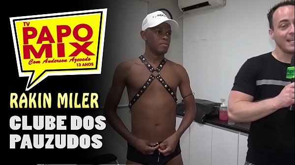 Astro Gay carioca Rakin no Clube dos Pauzudos em S&atilde_o Paulo - WhatsApp PapoMix (11)94779-1519