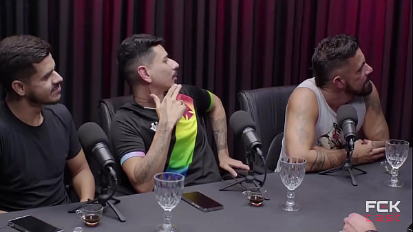 Threesome fuck live on the podcast - the Dotado, the milkman and the milkman on FCKcast #6