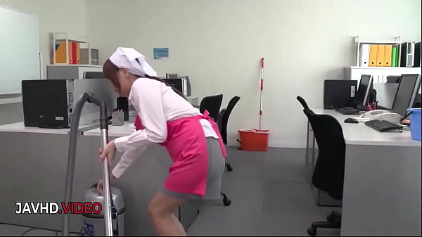 Chihiro Akino'_s Hardcore Blowjob Skills Lead to Unforgettable Creampie Encounter