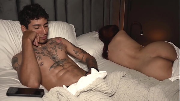 Des demi-frères et sœurs partagent une chambre après de nombreuses années sans se voir – certaines choses ont changé