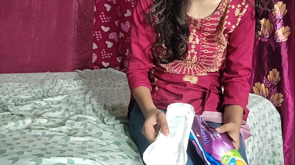 Desi Stiefschwester bat um Pad &ndash_ und Schwester gab nicht viel und gab es!