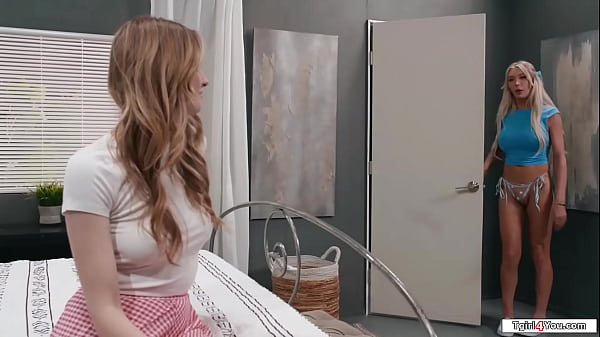 Shemale Aubrey Kate bangs her super hot roommate Ashley Lane