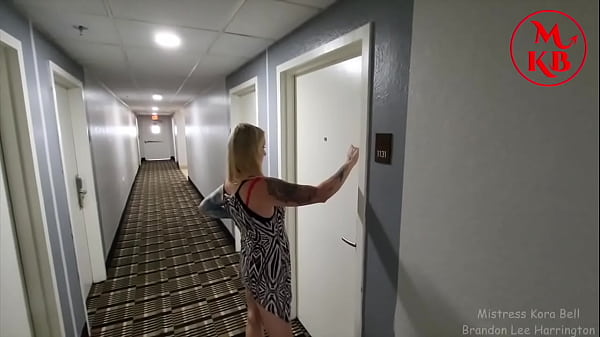 Stranger Hookup Revenge Fuck: Kora Bell rompe con il suo ragazzo e poi scopa Brandon Harrington BBC