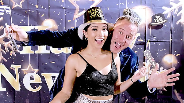 Hot hot Teen poses - blowjob