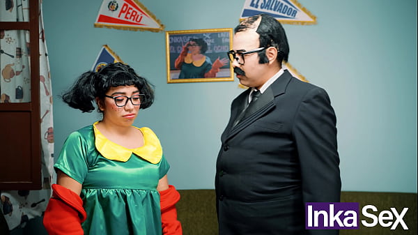 Hot Teen Girl poses in latina