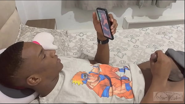 Jacking off to my hot stepmother, today I'm going to eat her tight ass