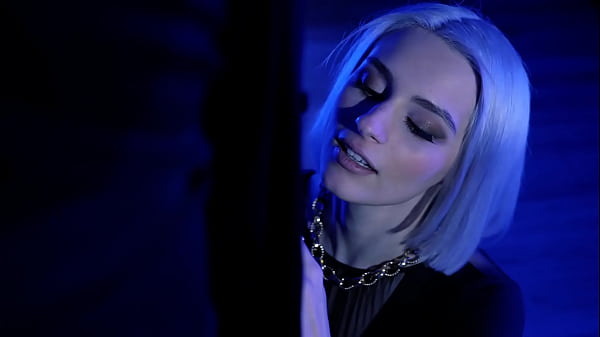 La apretada rubia griega Christy White estirada con amor: Christy White | James Duval - Raissa Conte