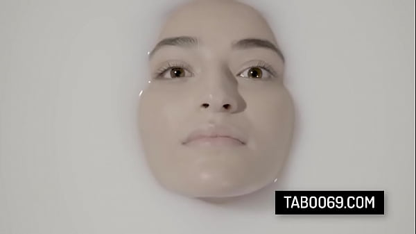 性爱机器人在酒店里操他的客户 - Emily Willis、Penny Pax