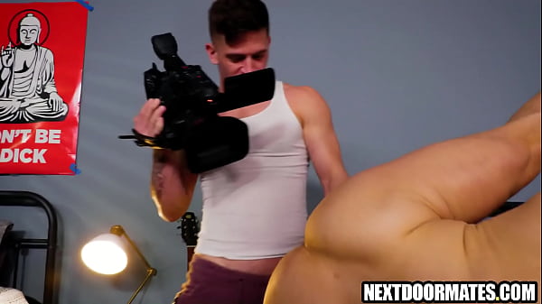 Linh hoạt jock fuck mà không có bao cao su