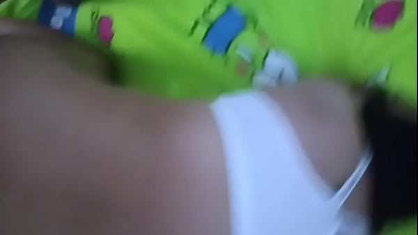 The extra money makes Indonesian artists want to fuck their employers on Valentine's Day