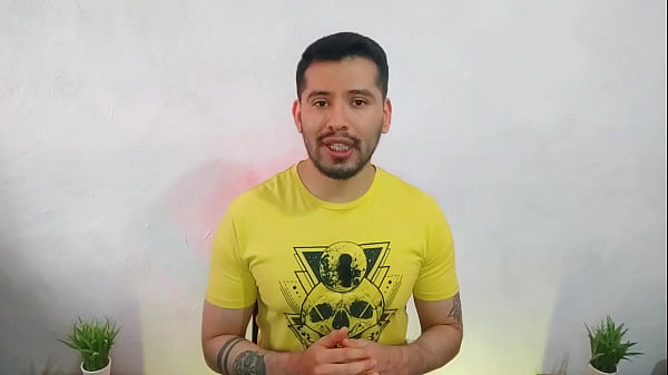 Gifted perfume seller penetrates with his 20cm a male priest who gave him a massage! sexual story