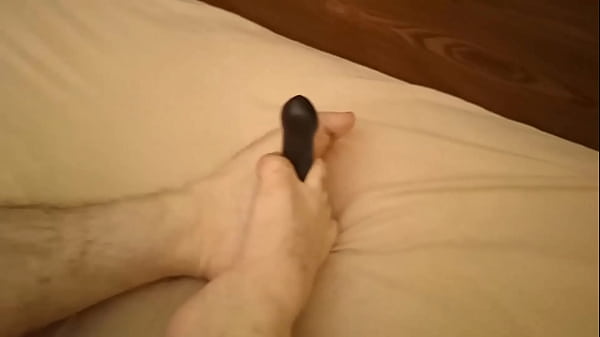 I play with my feet and a dildo, jerk off and cum on my feet.