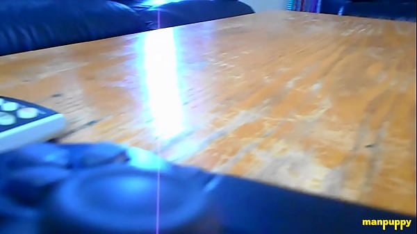 DILF Richard Lennox Show Off His Bare Feet