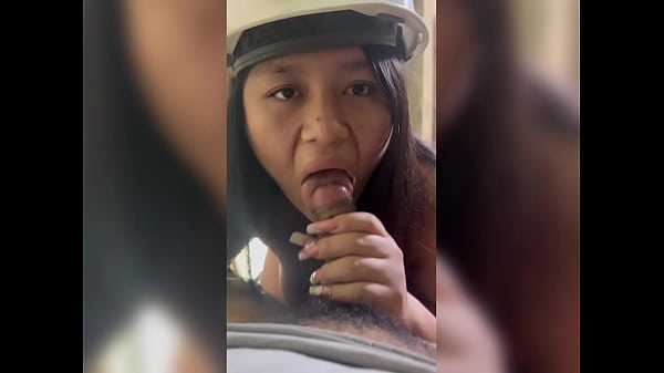 I fuck the engineer's wife, she is desperate in the middle of a construction site