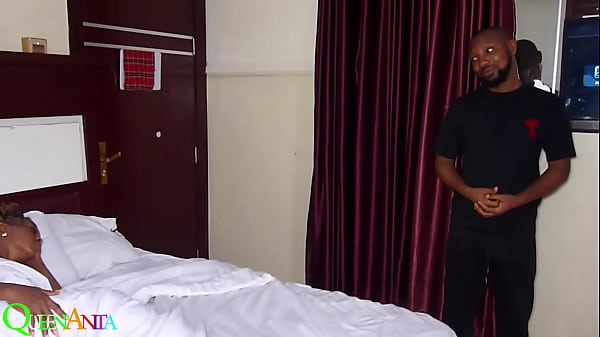 Der Typ, den ich rufe, damit er ins Fernsehen kommt, kommt zurück und fickt mich nass, das nützt nichts