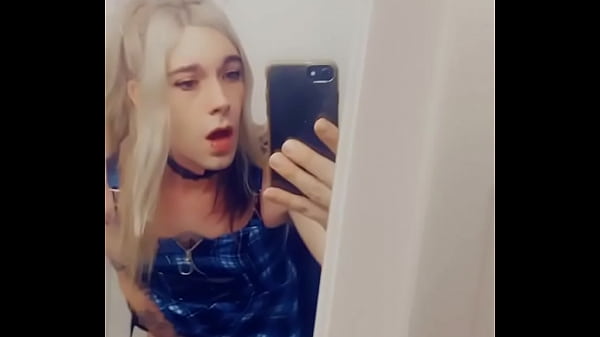 Gorgeous Tranny Sucks and Touches Her Clitty