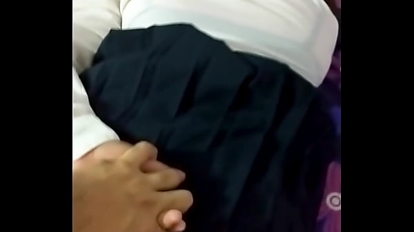 Recopilación de VIDEOS CASEROS FOLLANDO y ROMPIENDO COÑO VIRGEN Y APRETADO durante una semana seguida