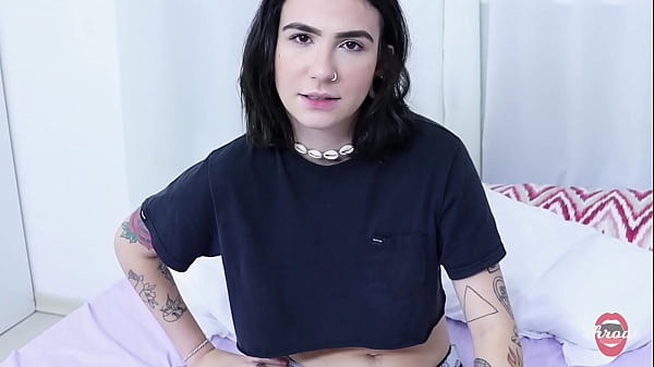 Pedi para minha amiga ajudar ela a me chupar até gozar - Thalia Senna / Lord Kenobi / GARGANTA