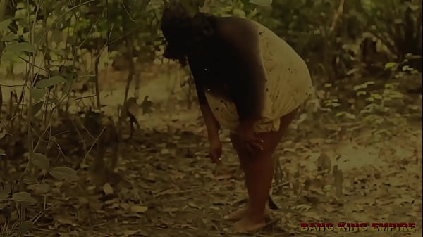 BBW GOVERNOR'_S WIFE CAUGHT FUCKING IN THE BUSH- FUCKING FROM THE BACK GIVE JOY