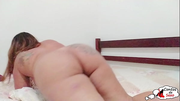 PRIMA BBW CHE RIMBALZIA BUONISSIMO! Mia ZIA è partita per andare ad A&ccedil_ougue, ho colto l'occasione per SCOPARE LA CAGNA NEI CAPELLI! (FIT IN RETE) COMPLETO SU ROSSO