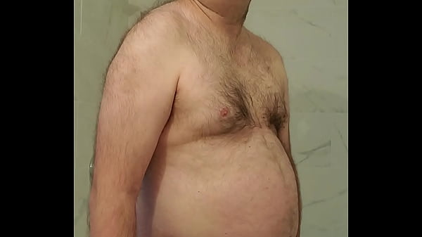 裸体 Martin Lavall&eacute_e 自慰、射精并吃掉他的精子