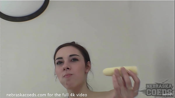 mixing food play and anal masturbation maybe isn'_t the best combination