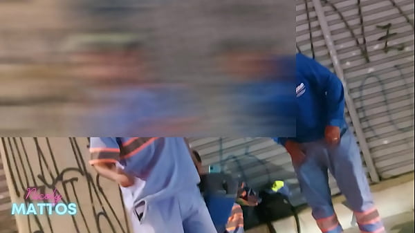 Uma loira e uma morena em Uber nua no meio da rua na cidade de S&atilde_o Paulo - Dai Da Praia - Casal Da Praia Ofc - Paulinho Da Praia Grande - Lukas Zaad - Casal Mattos