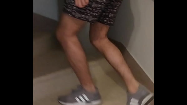 SEXO NA ESCADA DE EMERG&Ecirc_NCIA