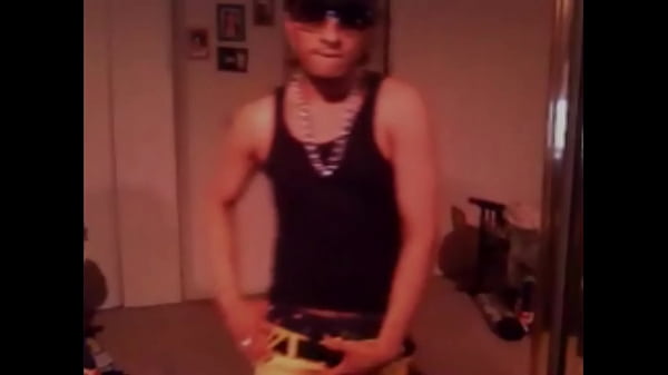 Cisco jacking off (music vid) HOT HOT HOT