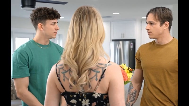 Porn she 35 guys gave Sindney not only flowers porn sex milf mom mzhm sydney paige