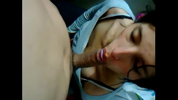 Tugging and blowjob my skinny wife