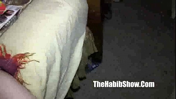 elle aime ses jouets sexuels et son gros amant poilu de paki phairy amant de paki [site tube]